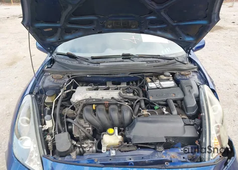 2001 Toyota Celica Gt из США, поврежденный, VIN JTDDR32T510098010